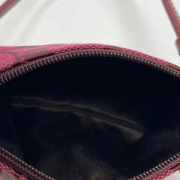 Coach Bag Womens Small Wristlet Red Burgundy Wine Signature Wallet Change Purse - Picture 5 of 7